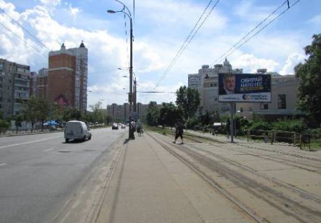 Prismatron, Prism A in Kyiv, 3x6  Gajdaj Zoi st., 3 ("EKO-Market") - 340535 Photo