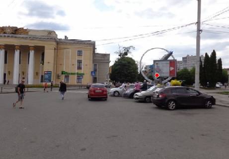 Scrolller, Scroll A in Vinnytsia, 2.32x3.14  Pobedy pl. (DB Ubilejnyj) - 9426 Photo 1