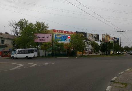 Billboard  in Mykolaiv, 3x6  Bogoavlens'kij (Zovtnevij) prosp. - Pogranicna (Cigrina) st. (kil'ce) Photo 1