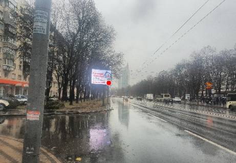 Non-Standard  in Kyiv Vozduhoflotskij av., 36 Photo 1