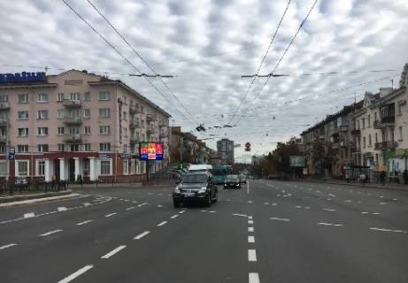 Non-Standard  in Chernihiv Mira av., 33 Photo 1