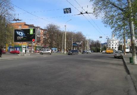 Billboard B in Sumi Gor'kogo st. - Truda st. Photo 1