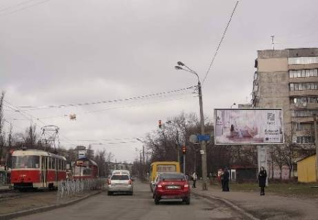 Prismatron, Prism A in Kyiv, 3x6  Kurnatovskogo st. - Zaporozca Petra st., naprotiv supermarketa "Fora" - 340392 Photo 1