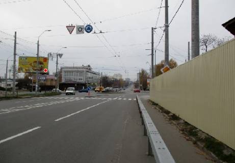 Billboard B in Chernihiv Pobedy, av., 139 Photo 1