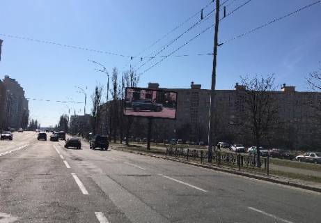 Video Billboard A in Kyiv, 4x8  Geroiv Stalingradu av., 11, (rozsirenna 720h360) - 410718 Photo 1