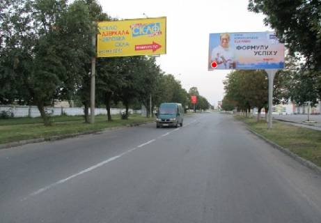 Billboard A in Lviv Luganskaa st., mezdu pr-tom Krasnoj Kaliny i st. Zelenoj Photo 1