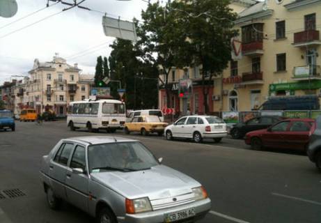 Citylight B in Chernihiv Pobedy av., 85 Photo 1