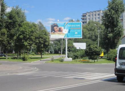 Prismatron, Prism A in Rivne, 6x3  perehr. st. Mickevica-Kavkaz'ka - 300909 Photo 1