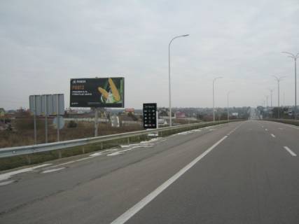 Billboard B in Bila Krynytsia, 6x3  Viizd z Rivnogo na Kiiv, AZS Sokar Photo 1