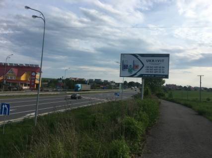 Billboard A in Velika Omeljana, 6x3  viizd z Rivnogo v napramku L'vova (bouling-klub "Hutir") Photo 1