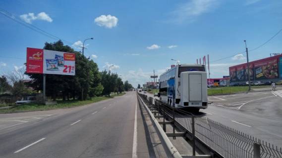Billboard B in Rivne, 6x3  perehr. st. Makarova-Ol'zica Photo 1