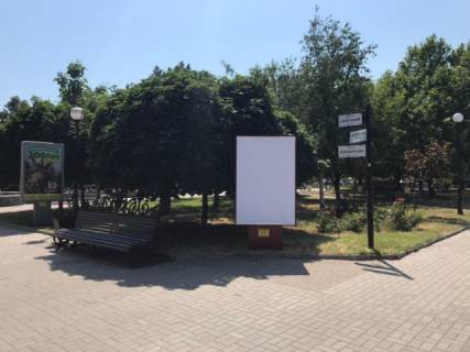 Citylight A in Berdyansk Azovskij av. / Luteranskaa st. (pesehodnaa zona) Photo 1