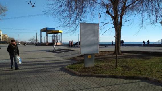 Citylight B in Berdyansk, 1,2х1,8  Gor'kogo st. (vozle posol'stva Krasoty) Photo 1