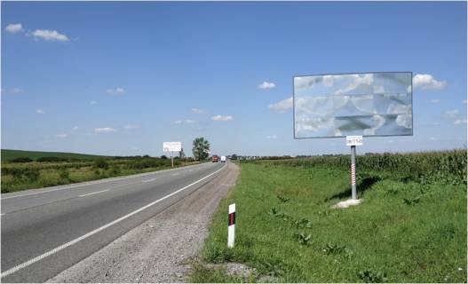 Billboard A in Lviv route, 6x3  M-06 Kiiv-Cop, miz z/d mostom i Kam'anopolem, livij Photo 1