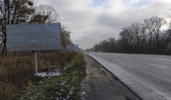 Billboard B in Lviv route, 6x3  Ob'izna doroga M-06, pid'izd do m.L'viv, pered Dublanami AZS Shell viizd zi L'vova Photo 1