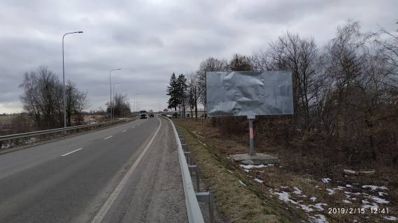 Billboard A in Pustomity, 6x3  Avtodoroga L'viv-Pustomiti, v'izd v m.Pustomiti, pravij Photo 1