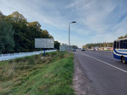 Billboard B in Zhytomyr trasi, 6x3  Trasa Berdiciv-Zitomir,s.Zaricani, viizd z Zitomira na Berdiciv. Za zapravkou ANP No 4 st.B Photo 1