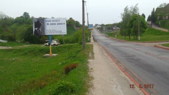 Billboard B in Chudniv, 6x3  Cudniv v.Geroiv Majdanu 81,v'izd v Cudniv zi storoni Hmel'nic'kogo, st B Photo 1
