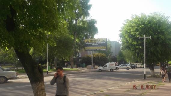 Billboard B in Zhytomyr Zitomir Bul'var Novij 4, porad kompleks "Gajki", biblioteka,central'nij park, administracia, centr mista,st. B. Photo 1