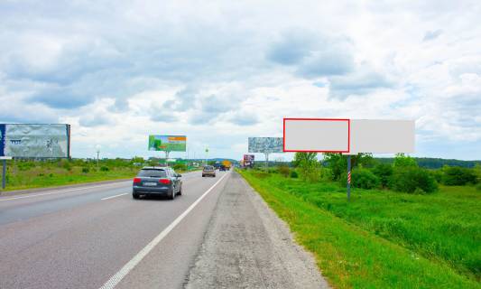 Billboard A in Lviv route, 3x6  M-06 Kiiv-Cop Photo 1