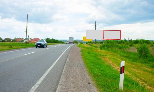Billboard A in Lviv route, 3x6  M-06 Kiiv-Cop Photo 1