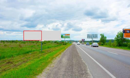 Billboard B in Lviv route, 3x6  M-06 Kiiv-Cop Photo 1