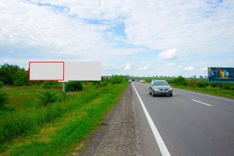 Billboard B in Lviv route, 3x6  M-09 Ternopil'-L'viv-Rava-Rus'ka Photo 1