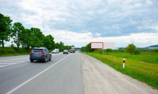 Billboard A in Lviv route, 3x6  M-06 Kiiv-Cop Photo 1