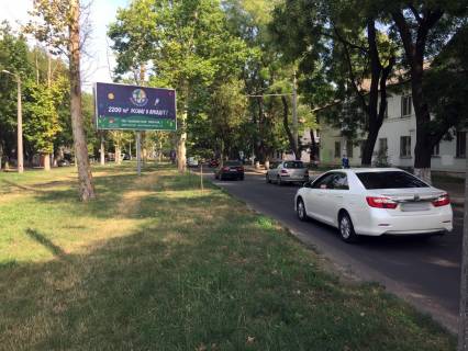 Billboard  in Odessa, 3x6  Admiral's'kij av., 12, v centr Photo 1