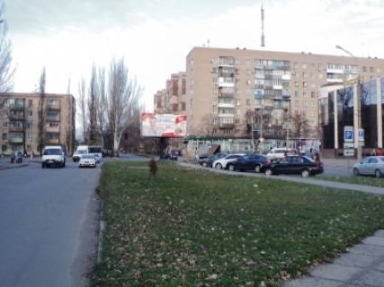 Billboard A in Krivy Rig, 3x6  Gagarina av., 58a - Vasakina (kol. Budennogo) st. Photo 1