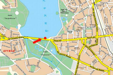 Citylight  in Ternopil, 1.8x1.2  Rus'ka st., bila parku "Topil'ce", damba, v centr scheme