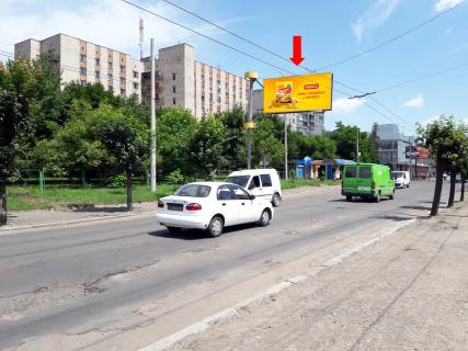 Billboard B in Chernivtsi, 3x6  Hotins'ka st., 47, bila restoranu "Versal", v centr Photo 1