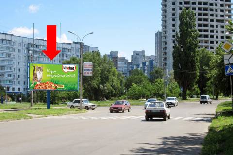 Billboard B in Cherkasy, 3x6  Gagarina st. / Smirnova st., bila Osadbanku Photo 1