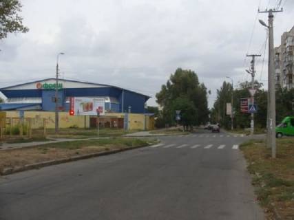 Billboard B in Kherson Tiraspol's'ka st. - Molodizna st. Photo 1