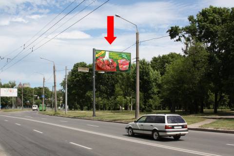 Billboard  in Kharkiv, 3x6  Oleksandrivs'kij av. (kol. Kosiora av.) / Osipenka st., v bik Moskovs'kogo av. Photo 1