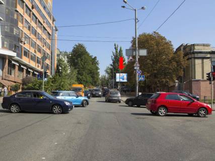 Scrolller, Scroll A in Kyiv, 2.3x3.14  Konoval'ca st. (kolis. Sorsa st.) / Predslavins'ka st., na svitlofori, v storonu Ukrainki bst. - 470517 Photo