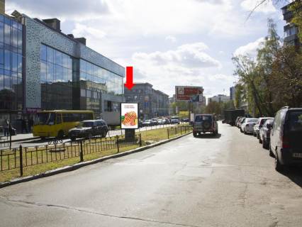 Citylight  in Kyiv, 1.8x1.2  Gavrilisina st. (kolis. st. Vasilevs'koi), 3, rozdil'nik, navproti supermarketu "Sil'po", TRC "Smart Plaza", v bik av. Peremogi Photo 1