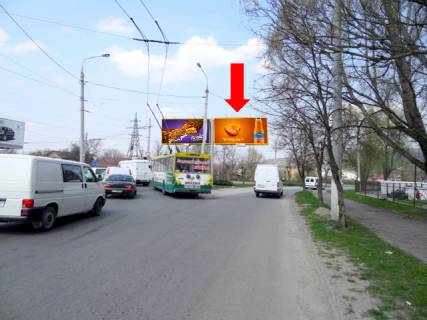Billboard  in Chernivtsi, 3x6  Kalinivs'ka st. / Hotins'ka st., transportna rozv''azka, prava Photo 1