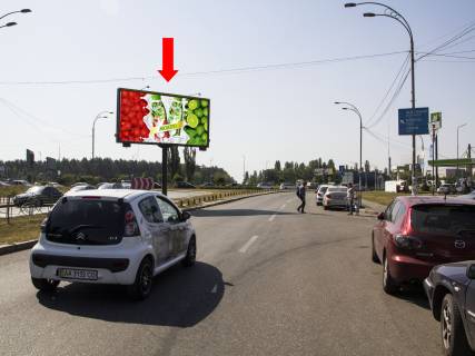 Prismatron, Prism A in Kyiv, 3x6  Staroborispil's'ka - pl. Harkivs'ka, rozdil'nik, st.m. "Borispil's'ka" - 197147 Photo 1