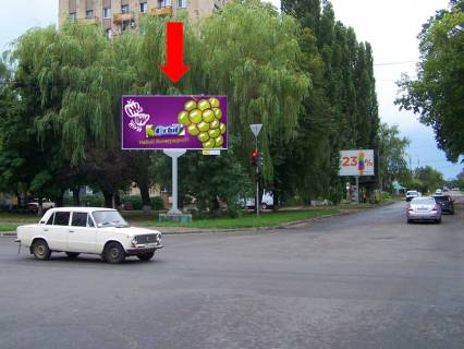 Billboard  in Cherkasy, 3x6  Dobrovol's'kogo st. / Cigirins'ka st., v bik supermarketu "Prem''er" Photo 1
