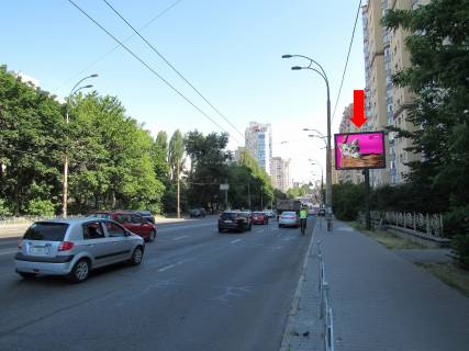 Video Billboard  in Kyiv, 2.3x3.14  Cornovola st., 33 / st. Andrusenko, v storonu st. Sicovih Stril'civ (kolis. Artema st.), (rolik 10 sek, 1 vihid/1,5 hvilini) - 441278 Photo 1