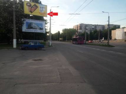 Billboard A in Kremenchuk Ukrainki av. (kolis. 50-rokiv. Oktabra Pr.) - Geroiv Ukraini st., verhnij Photo 1