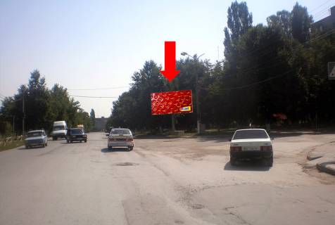 Billboard A in Kam'yanets-Podilsky, 3x6  Druzbi Narodiv st. / 30-ricca Peremogi st., bila rinku Photo 1