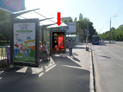 Citylight  in Rivne, 1.8x1.2  Kiivs'ka st., zupinka "Avtovokzal", bila rinku "Andriivs'kij", v bik Grusevs'kogo st., B2 Photo 1