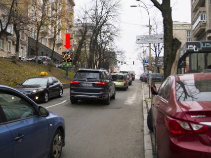 Citylight  in Kyiv, 1.8x1.2  Hmel'nic'kogo st. 70A, v storonu st. Hresatik Photo 1