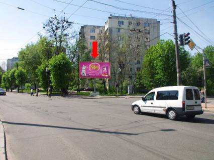 Prismatron, Prism  in Zhytomyr, 3x6  Peremogi st., 51 / Ukrainki st., na svitlofori, v centr - 446691 Photo 1