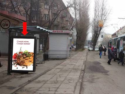 Citylight B in Lviv, 1.8x1.2  Geroiv UPA st. 76 (zup. "Smal'-Stoc'kogo"), z centru Photo 1