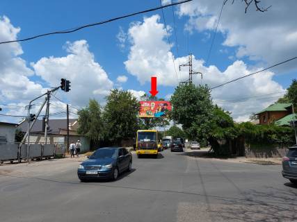 Billboard B in Odessa, 3x6  Malinovs'kogo st., 101 / Spartakivs'ka st., z boku Malinovs'kogo budivel'nogo rinku (flazok) Photo 1