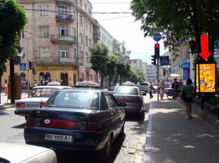 Citylight A in Ternopil, 1.8x1.2  Sevcenka bst. / Rus'ka st., bila CUMu, sprava Photo 1