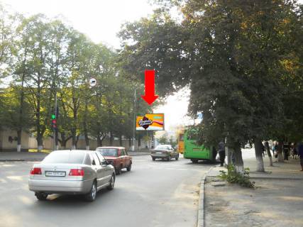 Billboard B in Sumi, 3x6  Privokzal'na st. / Troic'ka st., bila supermarketu "Ekomarket" Photo 1